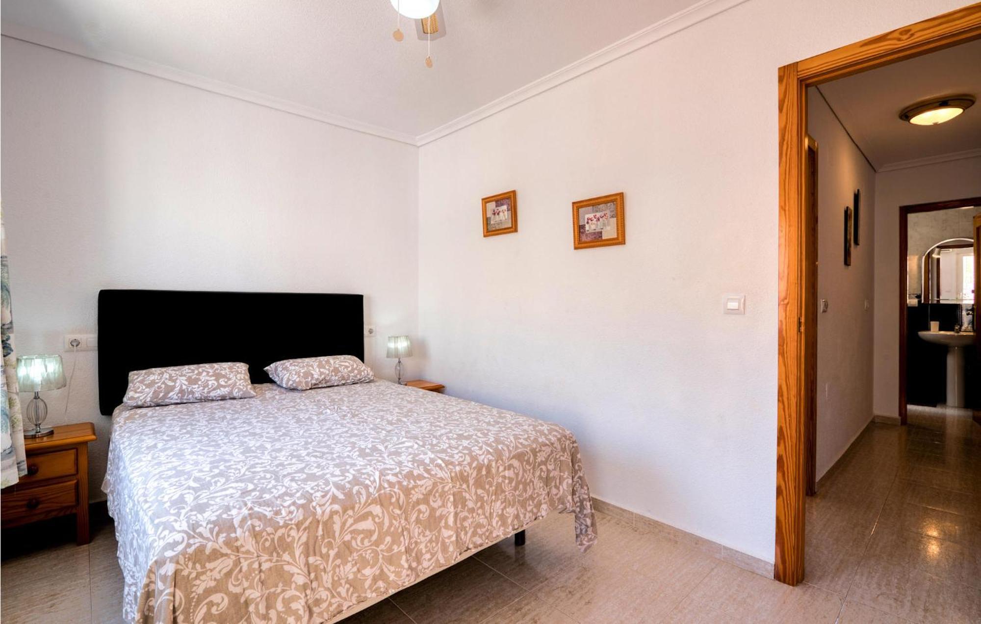 Gorgeous Home In Santa Pola With Wifi 外观 照片